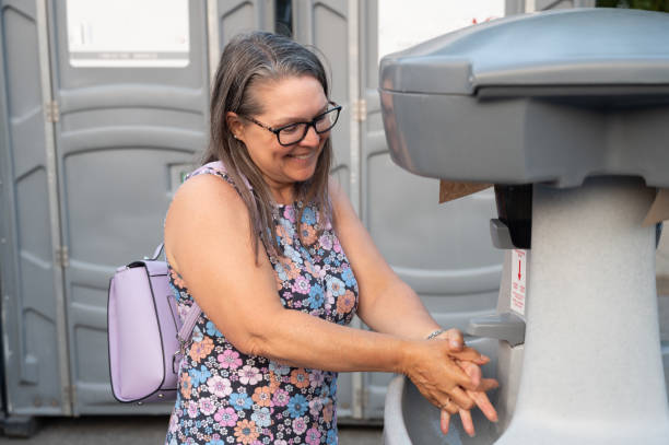 Best Portable restroom trailer rental  in Hudson, MI